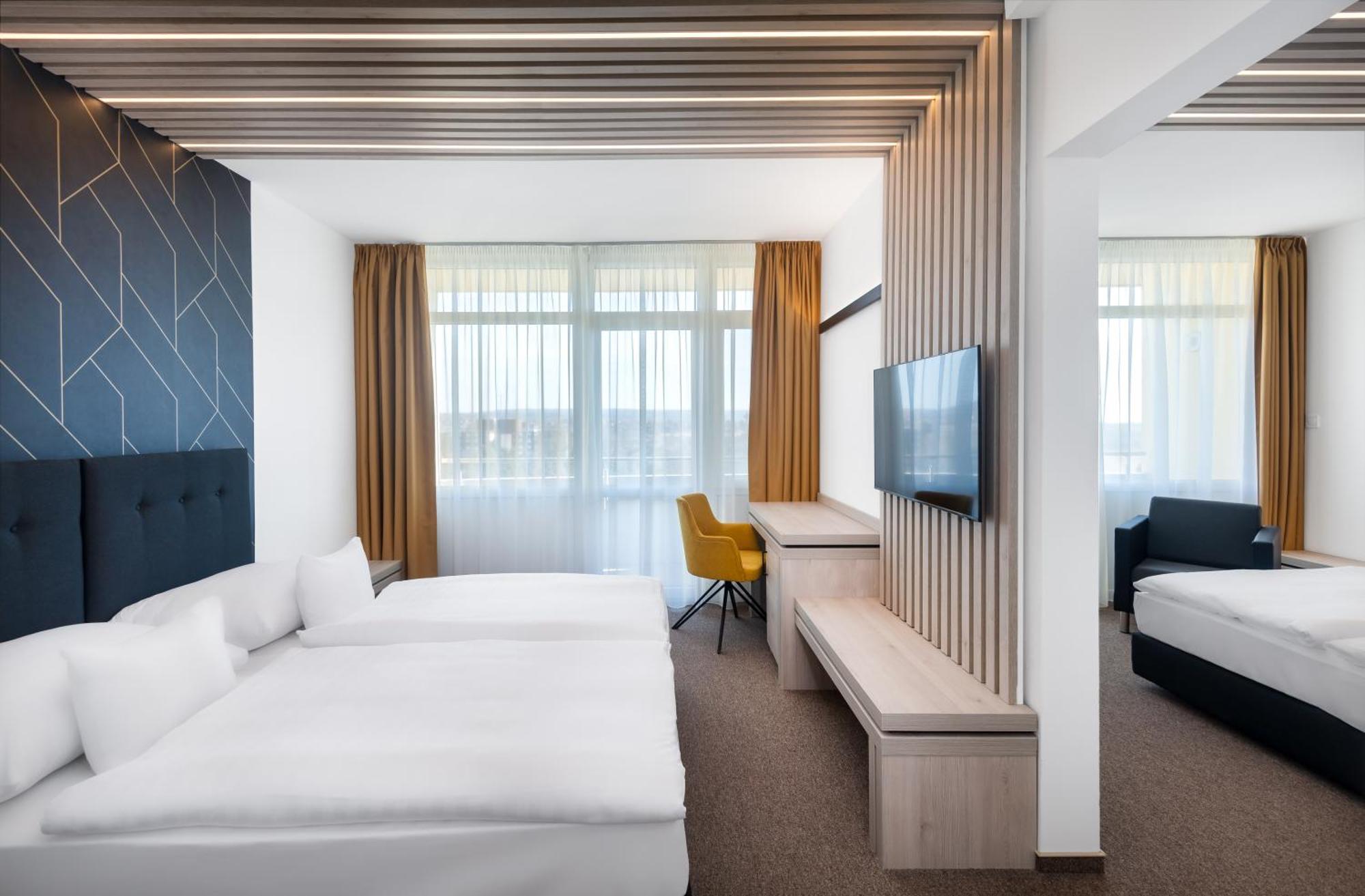 Hunguest Helios Heviz Hotel Exterior photo