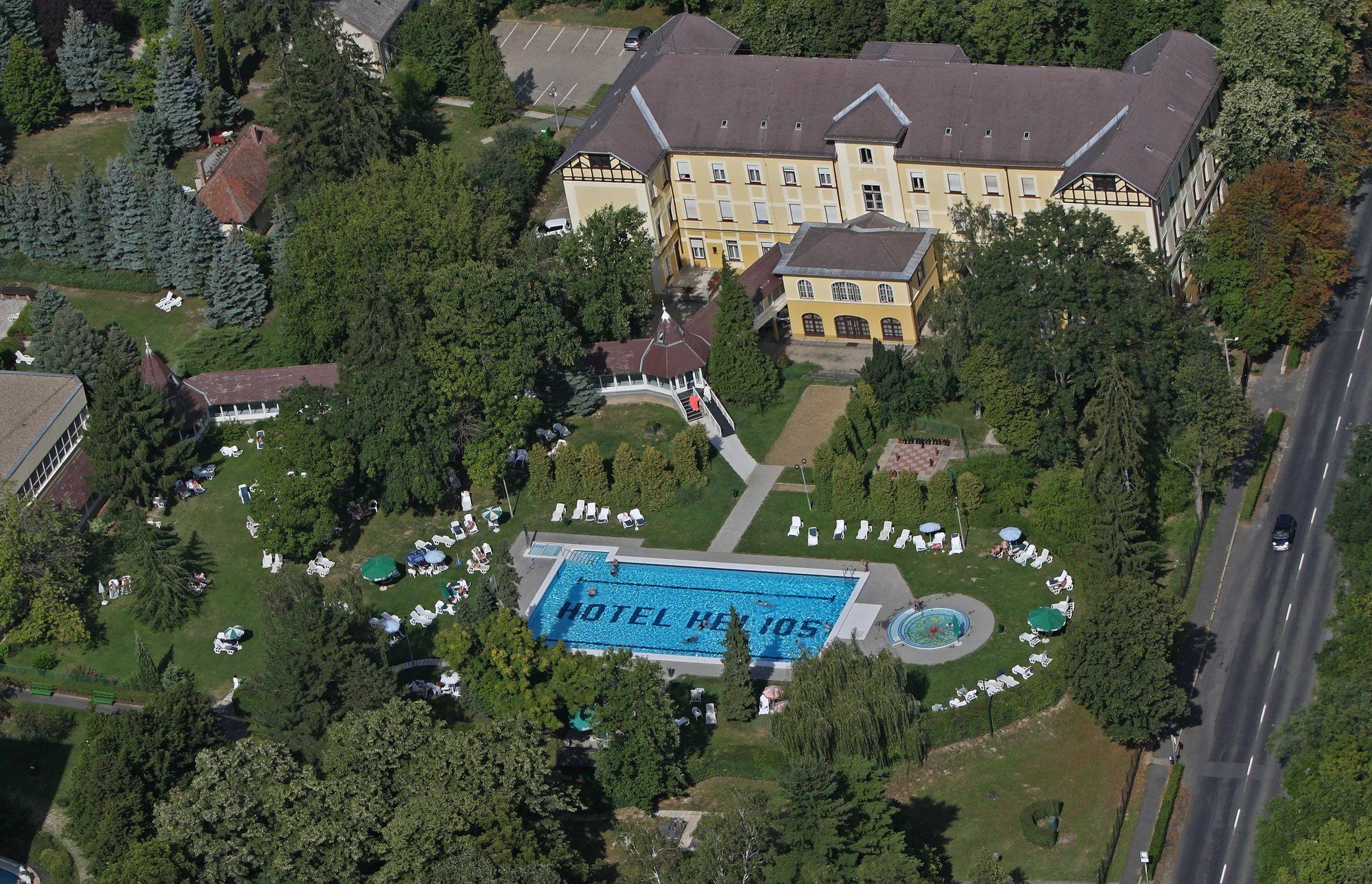 Hunguest Helios Heviz Hotel Exterior photo